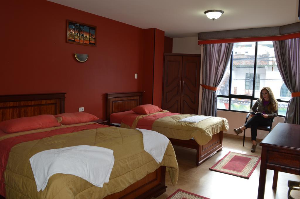 באניוס Club Ejecutivo Hotel חדר תמונה